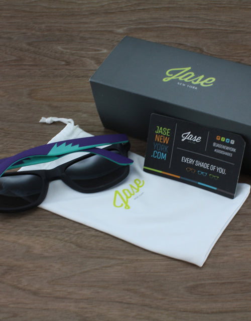 Load image into Gallery viewer, Jase New York Encore Sunglasses in Grape