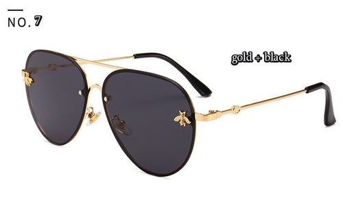 Load image into Gallery viewer, Luxury Bee Pilot Sunglasses